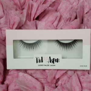 Red Aspen lashes Andi